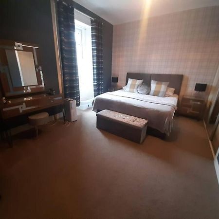 Stunning Riverside Town House With Views Ayrshire Girvan Extérieur photo