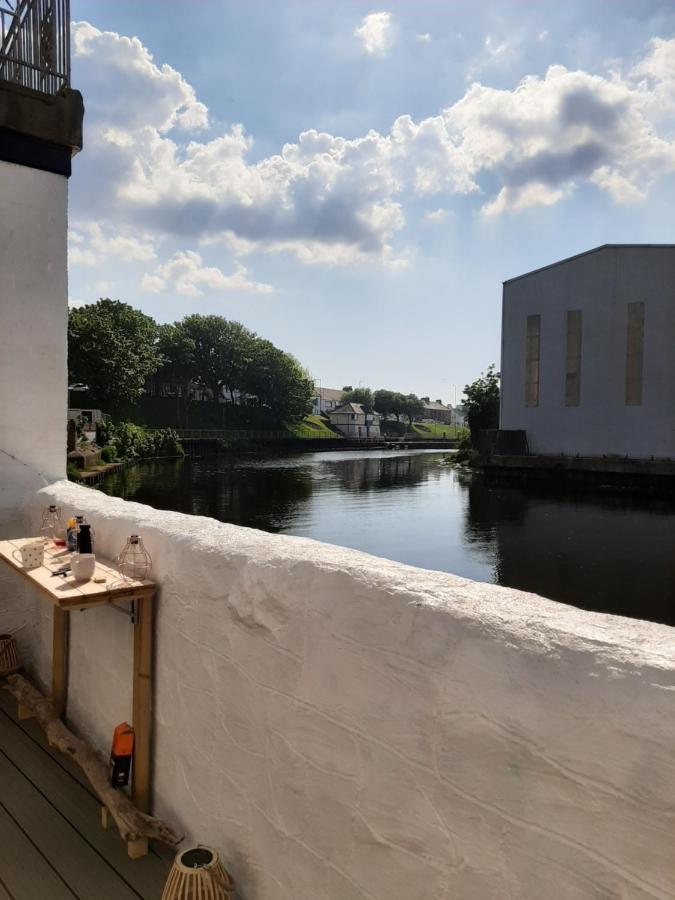 Stunning Riverside Town House With Views Ayrshire Girvan Extérieur photo